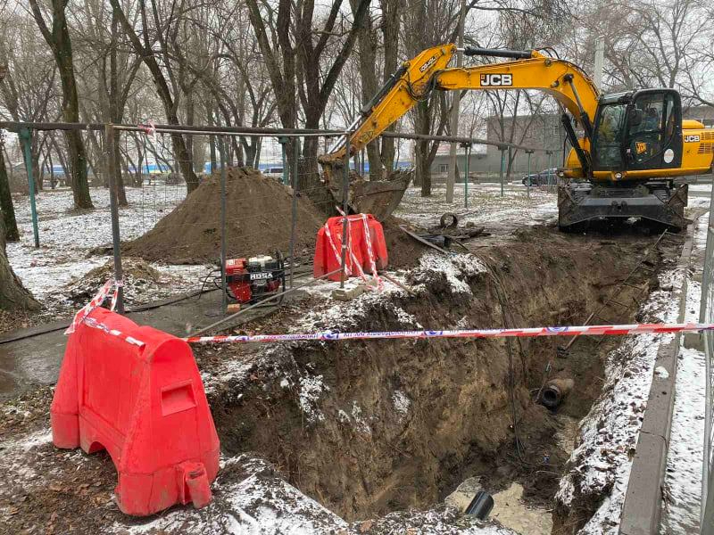 Праздничное отключение от «Харьковводоканала»: 9 домов на Холодной горе остались без воды