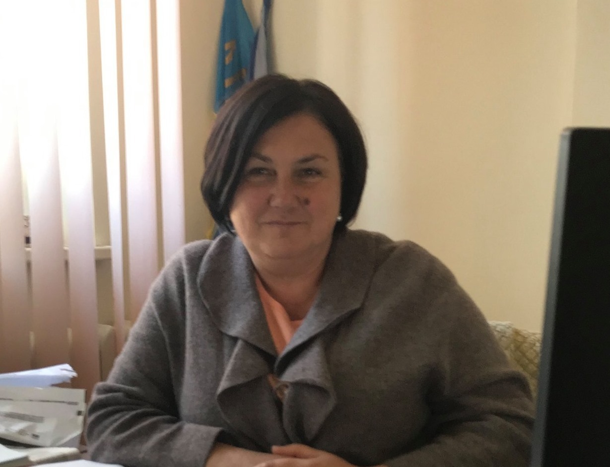 На Львовщине невакцинированная учительница обжаловала в суде отстранение от работы