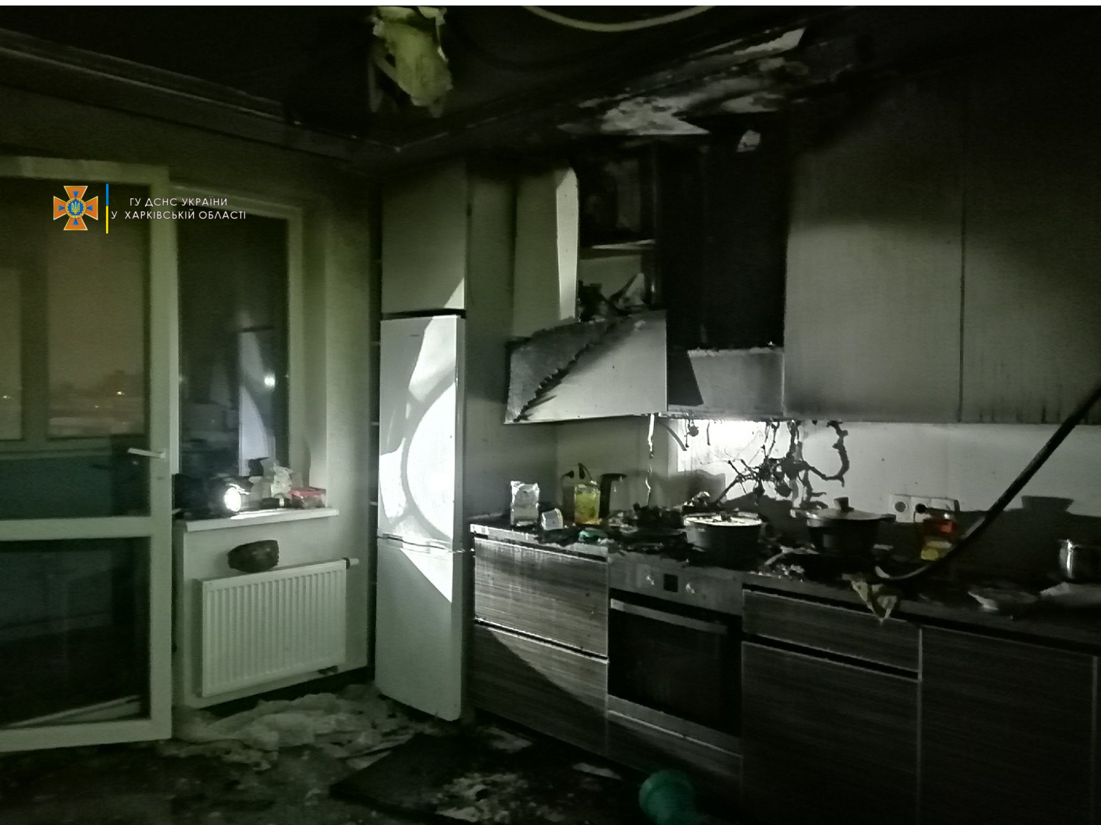 В Харькове произошел пожар в многоэтажке: горела квартира