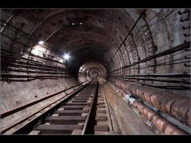 Причины потопа в харьковском метро обещают установить к завтрашнему утру