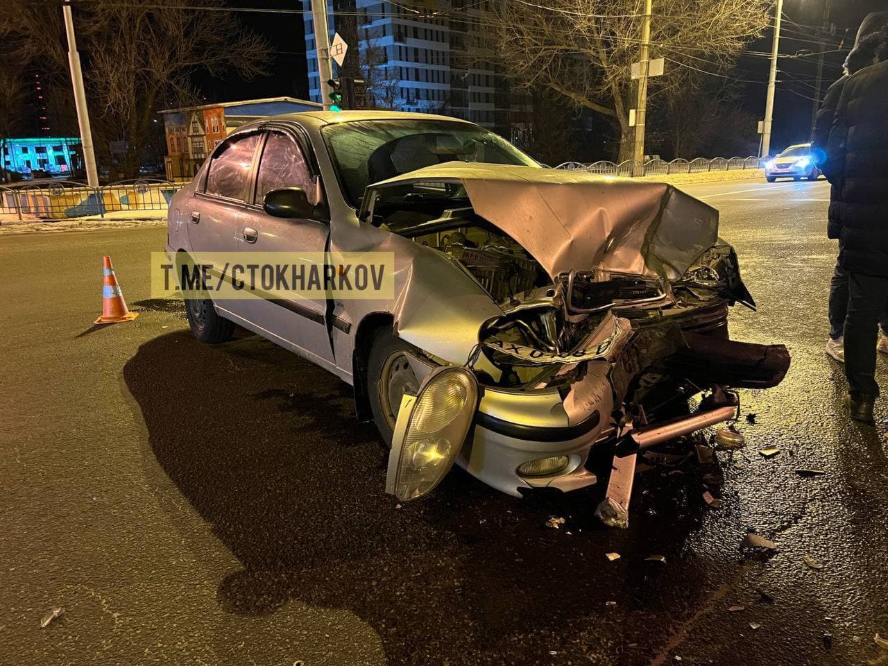 Столкновение Daewoo и Hyundai на Белгородском шоссе