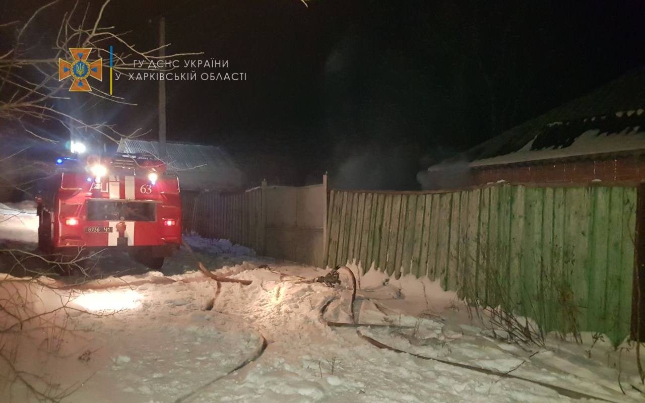 Под Харьковом горел частный дом: погиб мужчина
