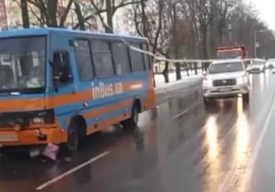 На Московском проспекте маршрутный автобус сбил пешехода 