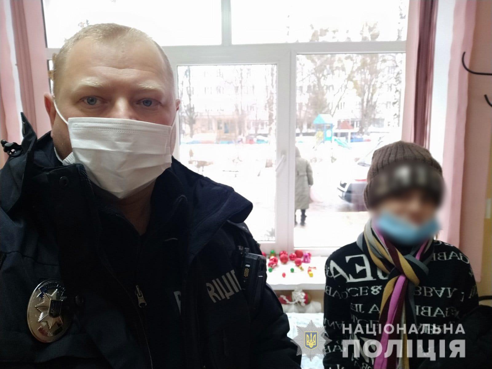 В Харькове мать больше недели не пускала домой 11-летнюю дочь: ребенок в больнице