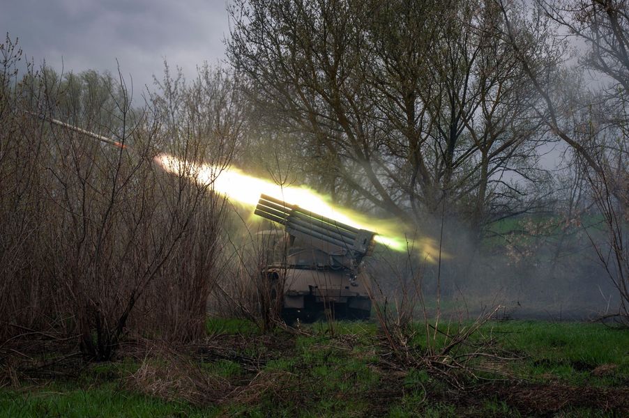 Росія скоротила артилерійський вогонь на деяких ділянках фронту на 75% – CNN