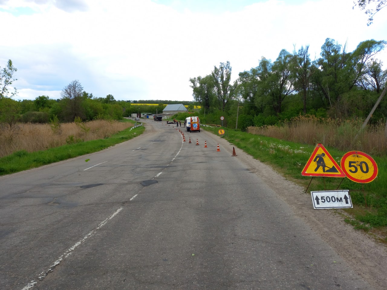 Від наслідків рашистського вторгнення на Харківщині очистили 138 км доріг