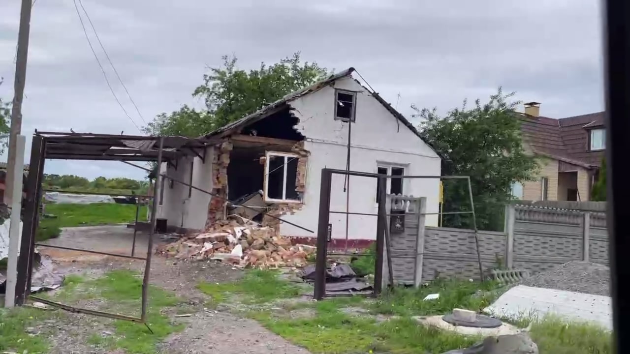 Окупанти розширюють географію обстрілів: на Харківщині вперше вдарили по селищу Фартушне