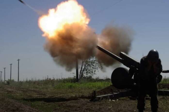 Харків знову опинився в зоні досяжності ствольної артилерії ворога, – Арестович