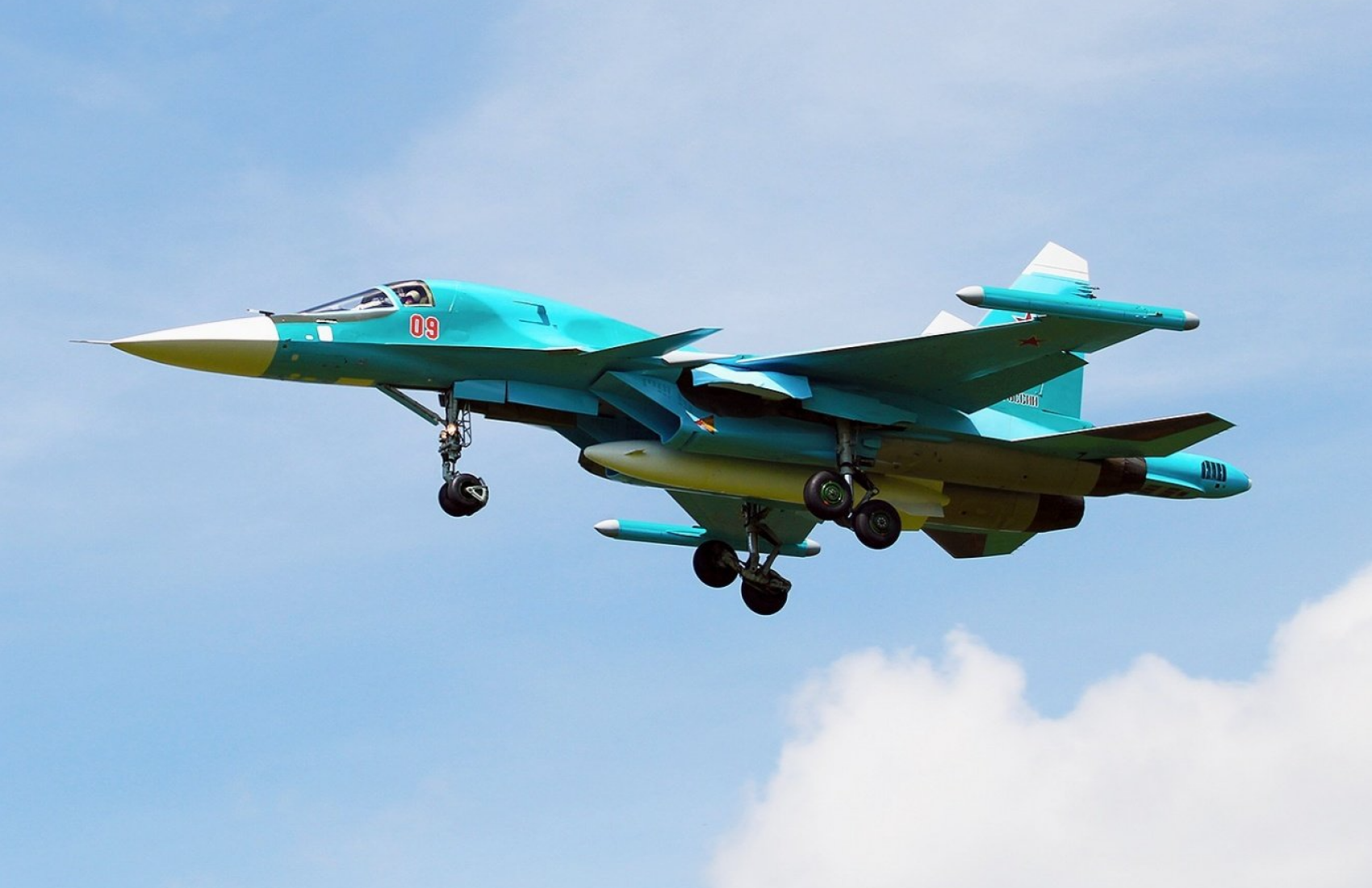 На Харківщині ЗСУ збили ворожий винищувач-бомбардувальник Су-34
