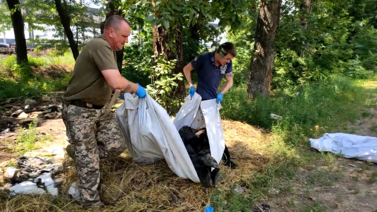 В Харкові неподалік виїзду з міста знайдено тіла російських військових