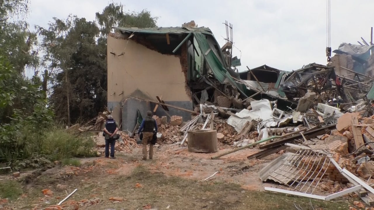 Нічний обстріл Чугуївського району: знищено школу та будинок культури