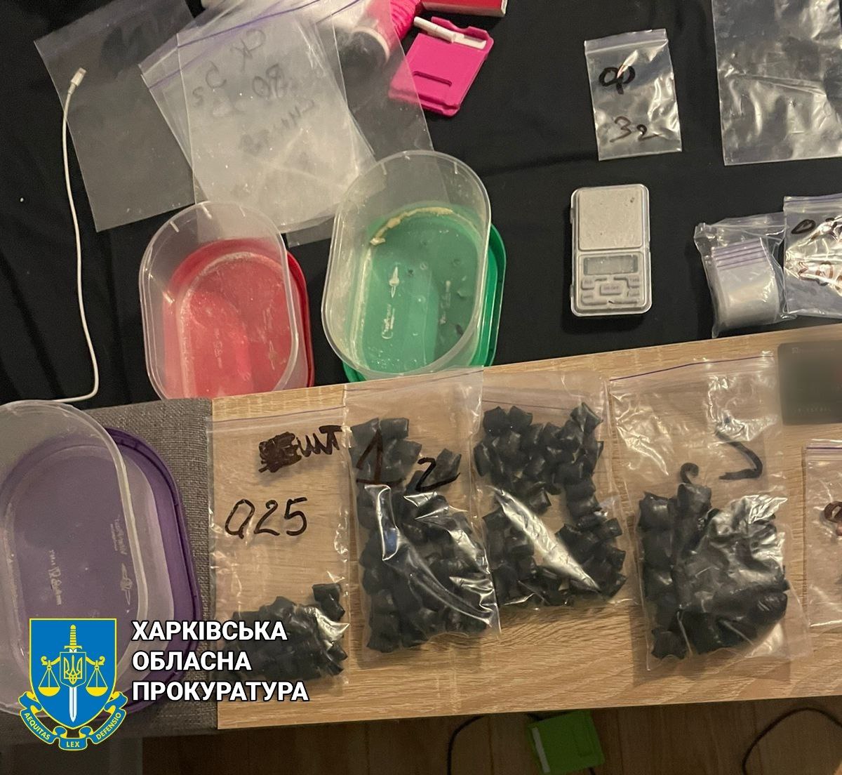 Приїхав у Харків збувати наркотики та був затриманий: дніпрянину повідомлено про підозру
