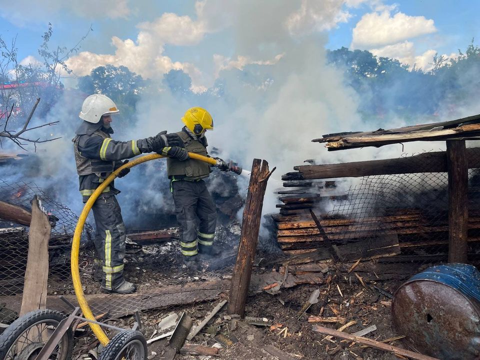 Сильна пожежа в Маліновці та обстріли пшениці