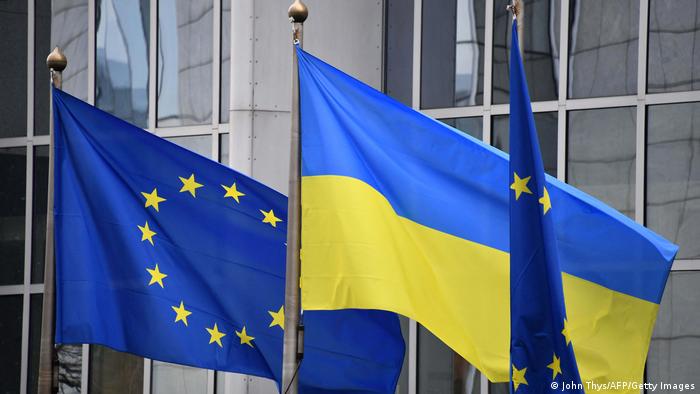 Україна може розраховувати на €18 млрд фіндопомоги у 2023 році – Єврокомісія
