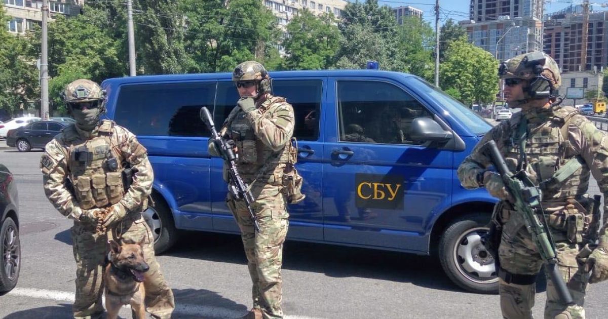 Оголошено у розшук харків’янина, який добровільно очолив «міліцію» в Козачій Лопані