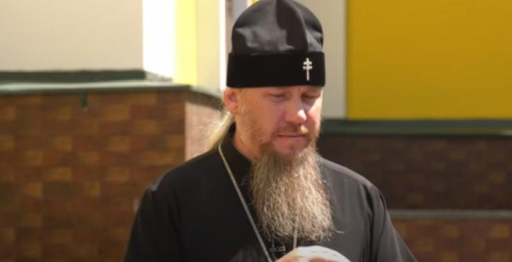 На Харківщині священика московського патріархату відсторонили за підтримку Москви