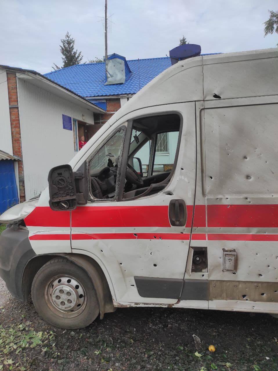 На Харківщині окупанти обстріляли пункт “швидкої допомоги”