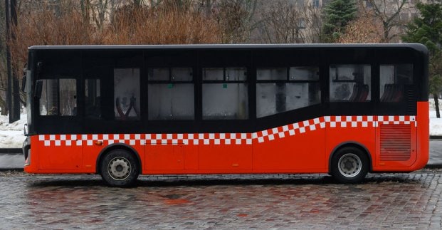 У Харкові змінено рух трамваїв та автобуса, у передмісті – електричек