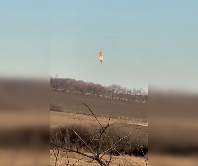 Зенітники «приземлили» російський «Алігатор»(відео)