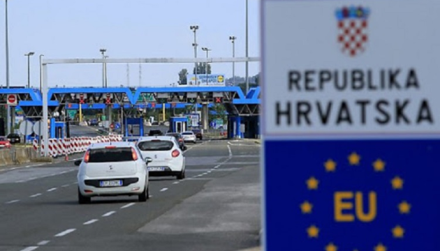 Хорватія увійшла до єврозони та Шенгену