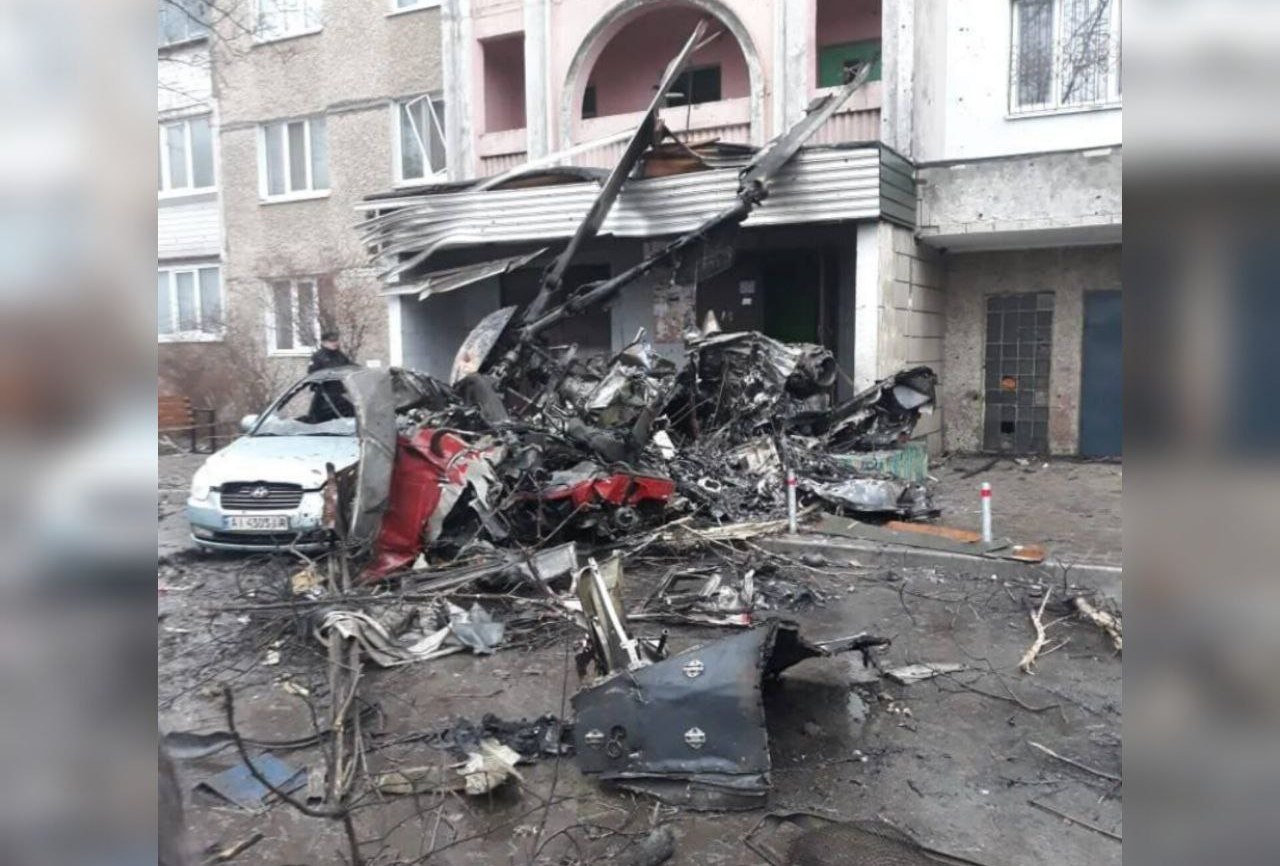 Керівництво МВС летіло на Харківщину: подробиці авіакатастрофи в Броварах