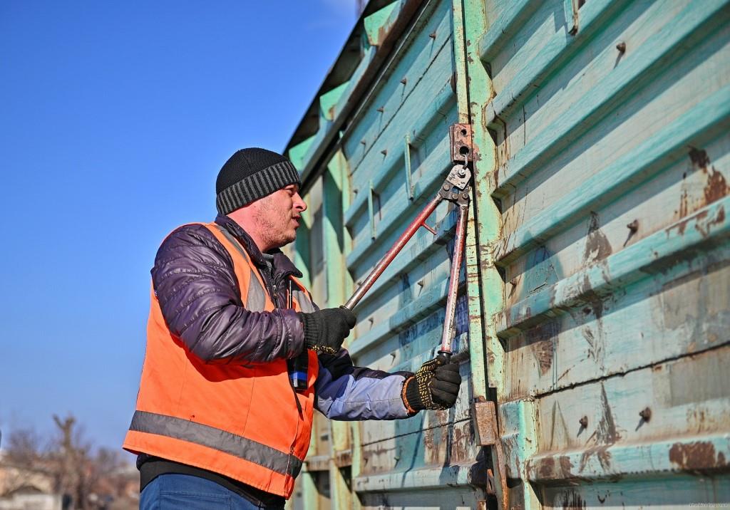 Харківщина отримала 42 тонни будівельних матеріалів: як розподілятимуть вантаж