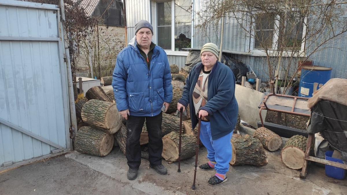 Харків’яни продовжують отримувати безкоштовні дрова