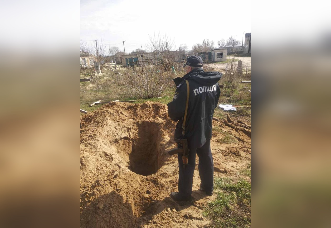 Загинула під час обстрілу міста росіянами: поліція вилучила тіло мешканки Ізюма