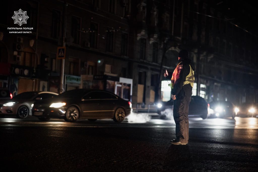 В Харкові вмикатимуть вуличне освітлення: почнуть з центральних магістралей