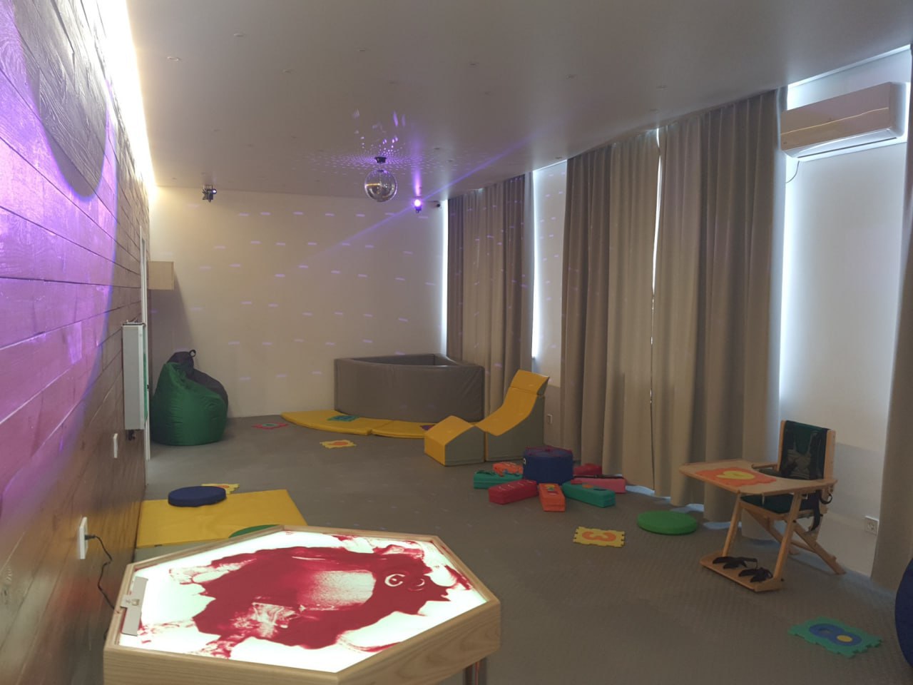 У дитячій лікарні №24 відкрили кімнату для реабілітації дітей