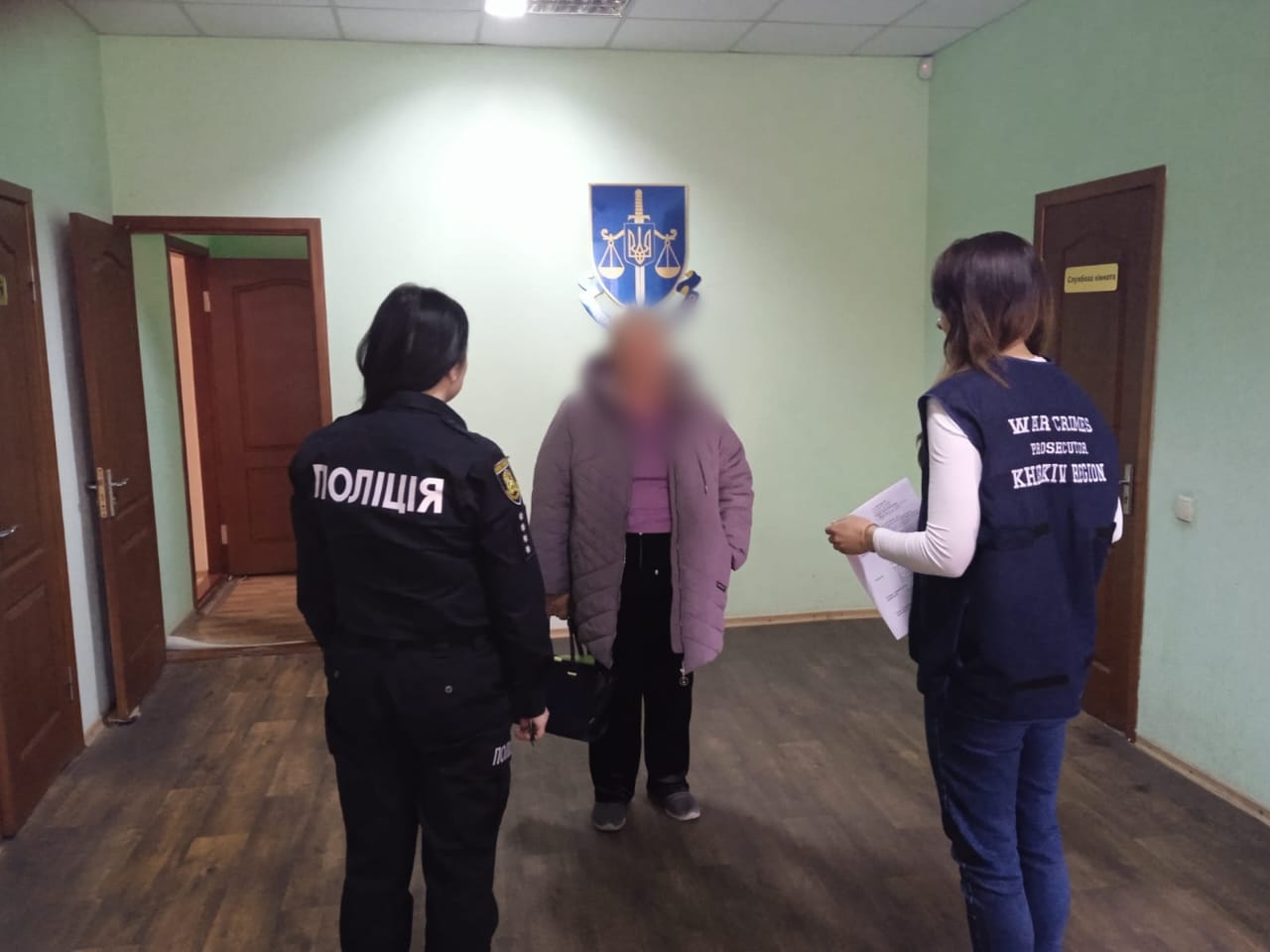 Забезпечували окупантів їжею та самогоном: поліцейські Харківщини повідомили про підозру подружжю колаборантів