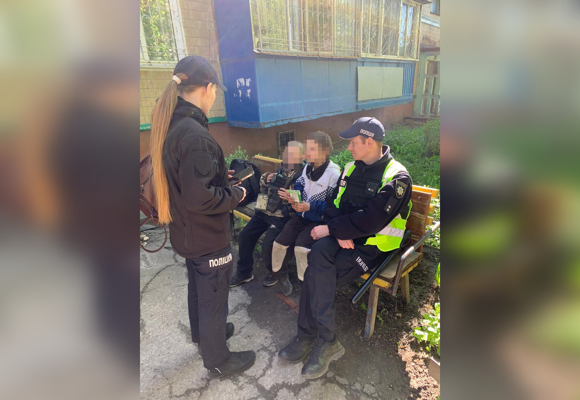 Харківські поліцейські скали протокол на недбайливого батька