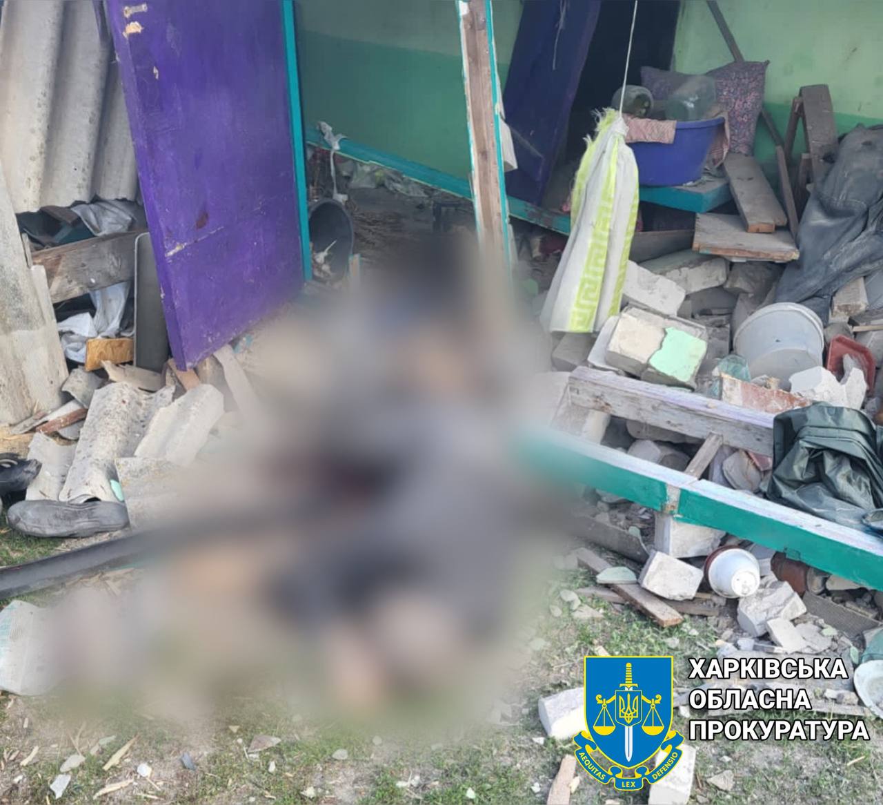 На Харківщині окупанти розстріляли двох людей, третій потрапив до лікарні