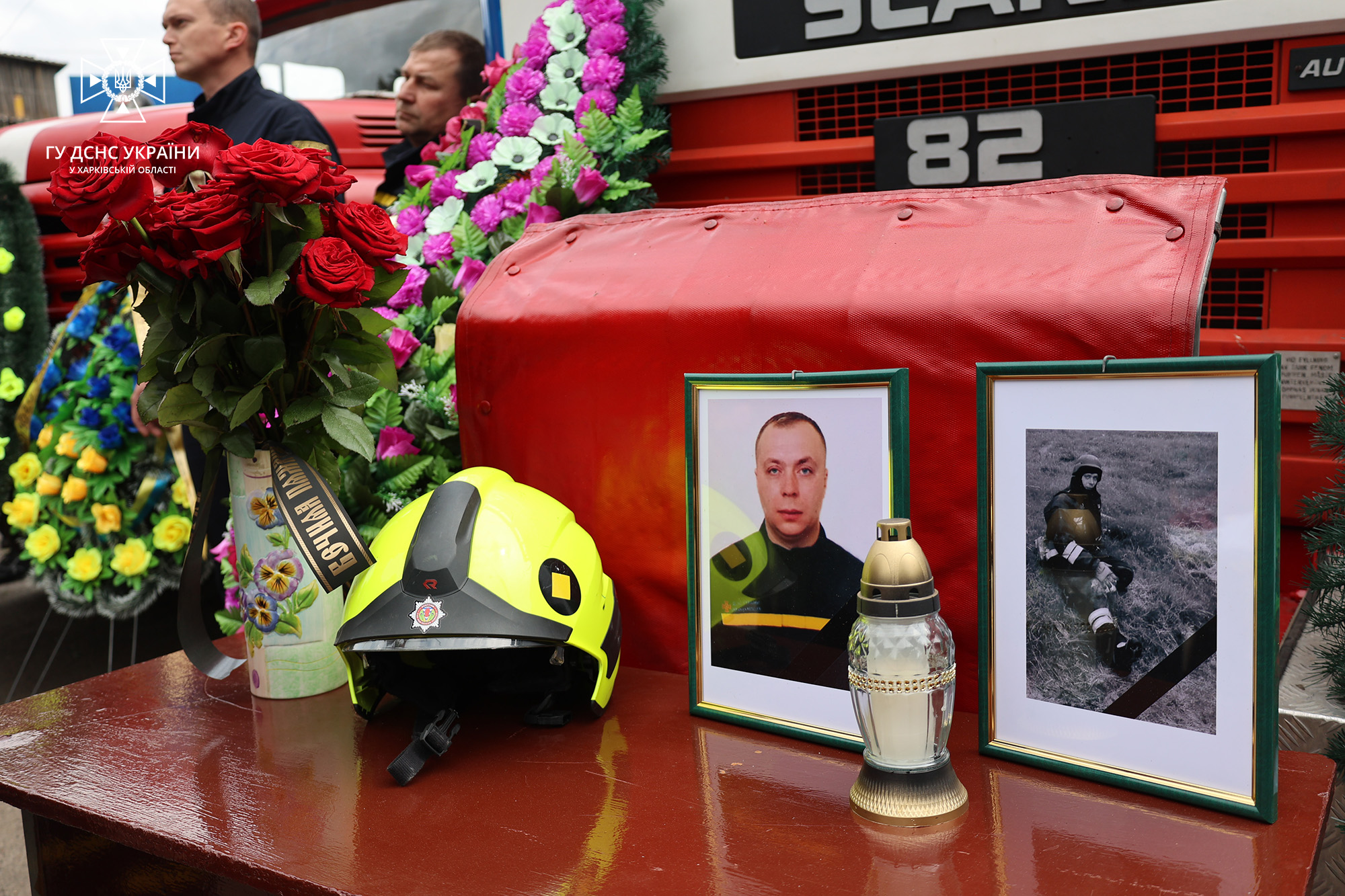 На Харківщині попрощалися з рятувальником, який загинув під час ворожого обстрілу
