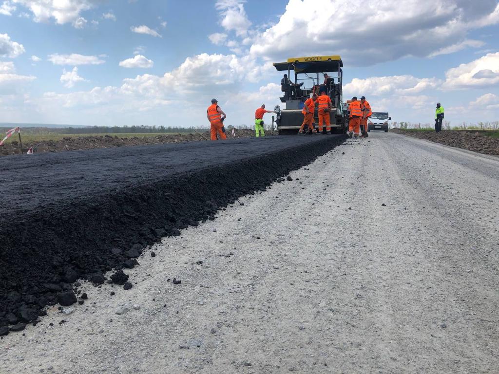 На Харківщині відновлюють дорогу Мартове – Хотімля – Старий Салтів