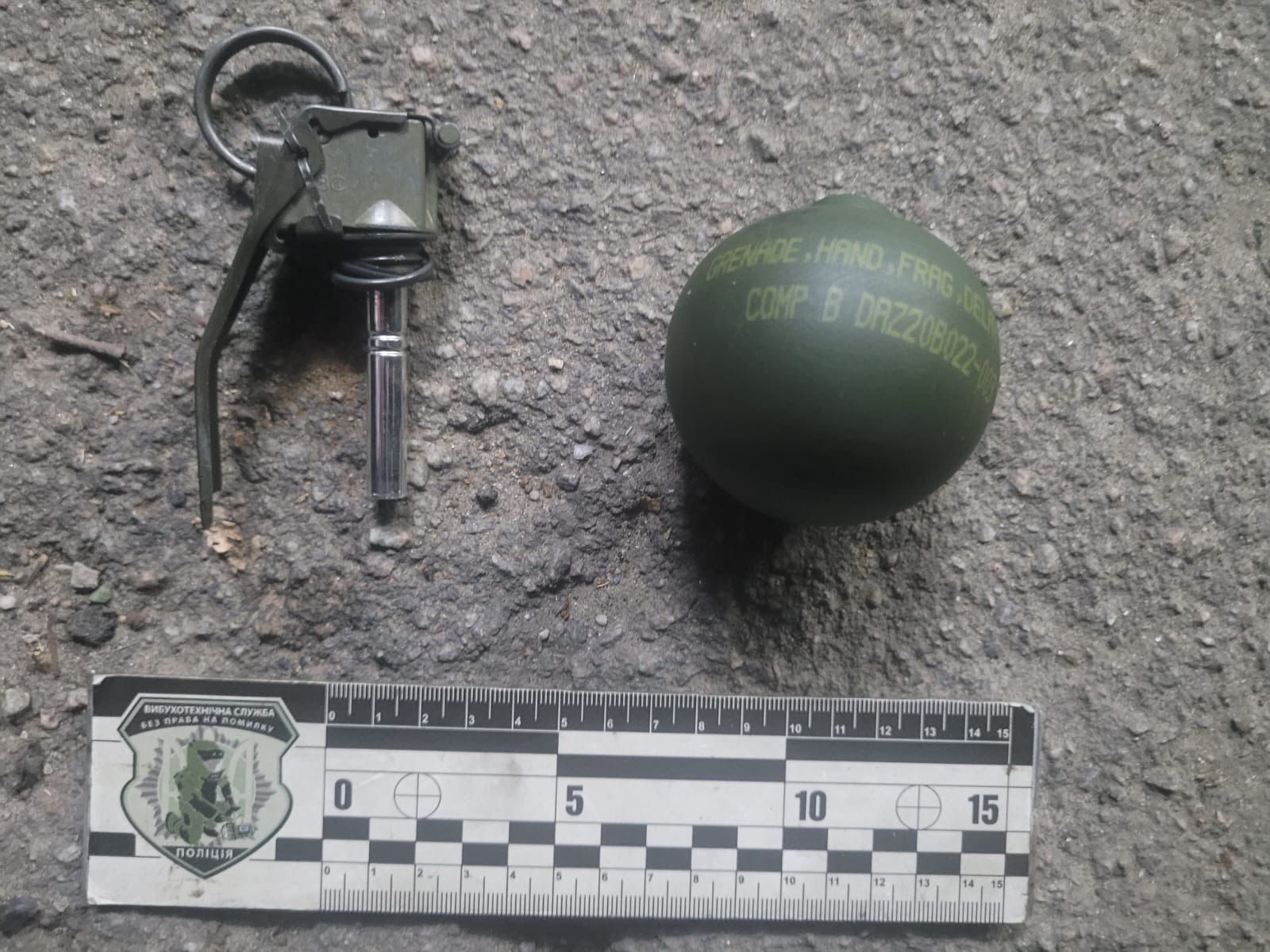 У Харкові затримали чоловіка, який намагався підірвати гранату біля магазина