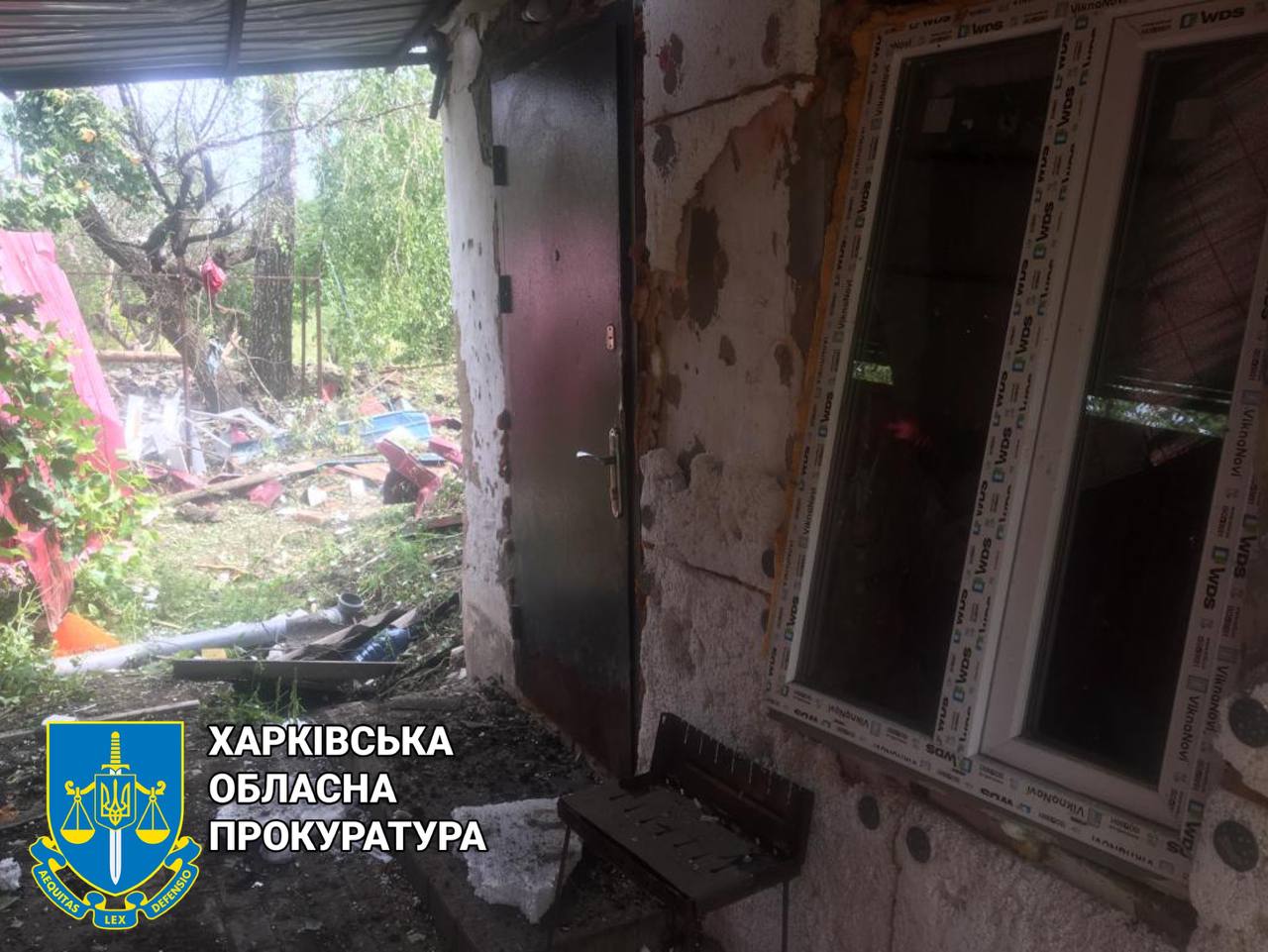 Зруйновано приватне домоволодіння в смт Шевченкове: ранковий обстріл рф
