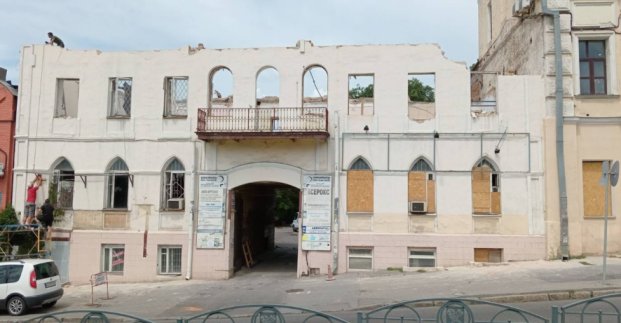Зупинено незаконний демонтаж історичної будівлі у центрі Харкова
