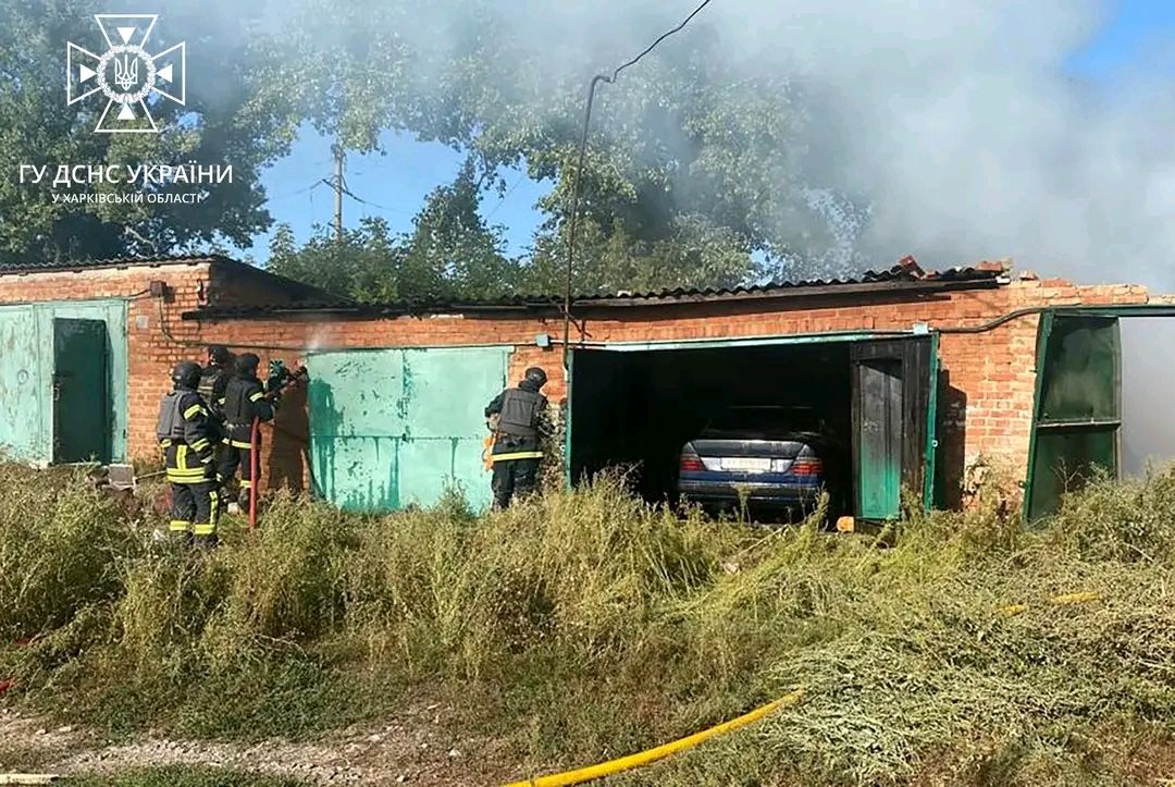 Рятувальники ліквідували пожежі у Чугуївському районі