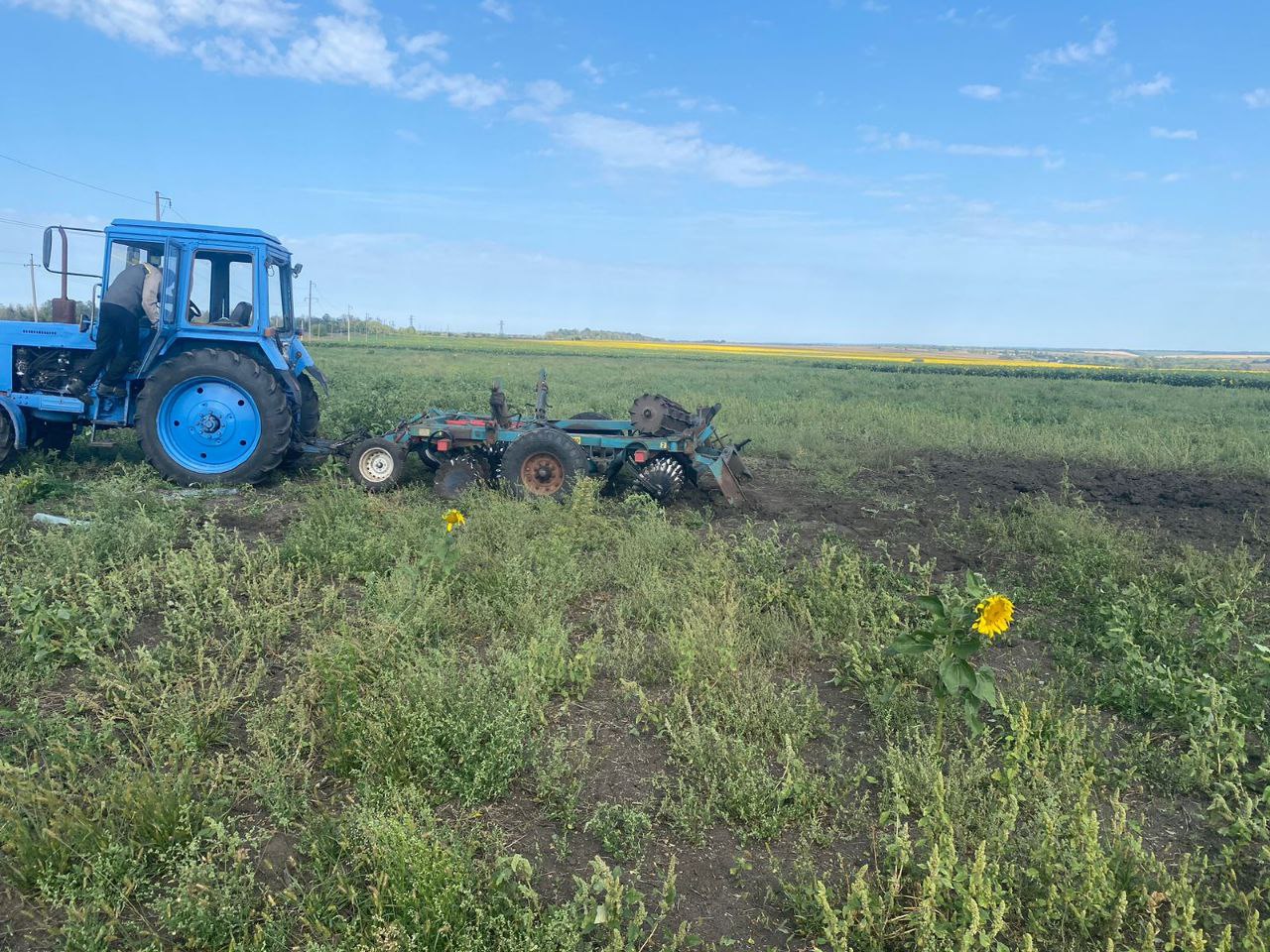 У Бородухівському районі на міні підірвався трактор