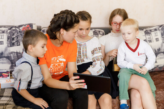 Першу в Україні Програму підтримки та розвитку сімейних форм виховання впровадять на Харківщині