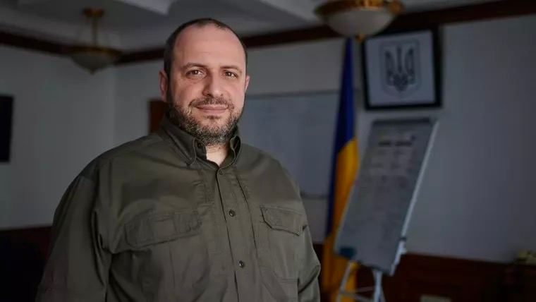 Рустема Умєрова призначили міністром оборони України