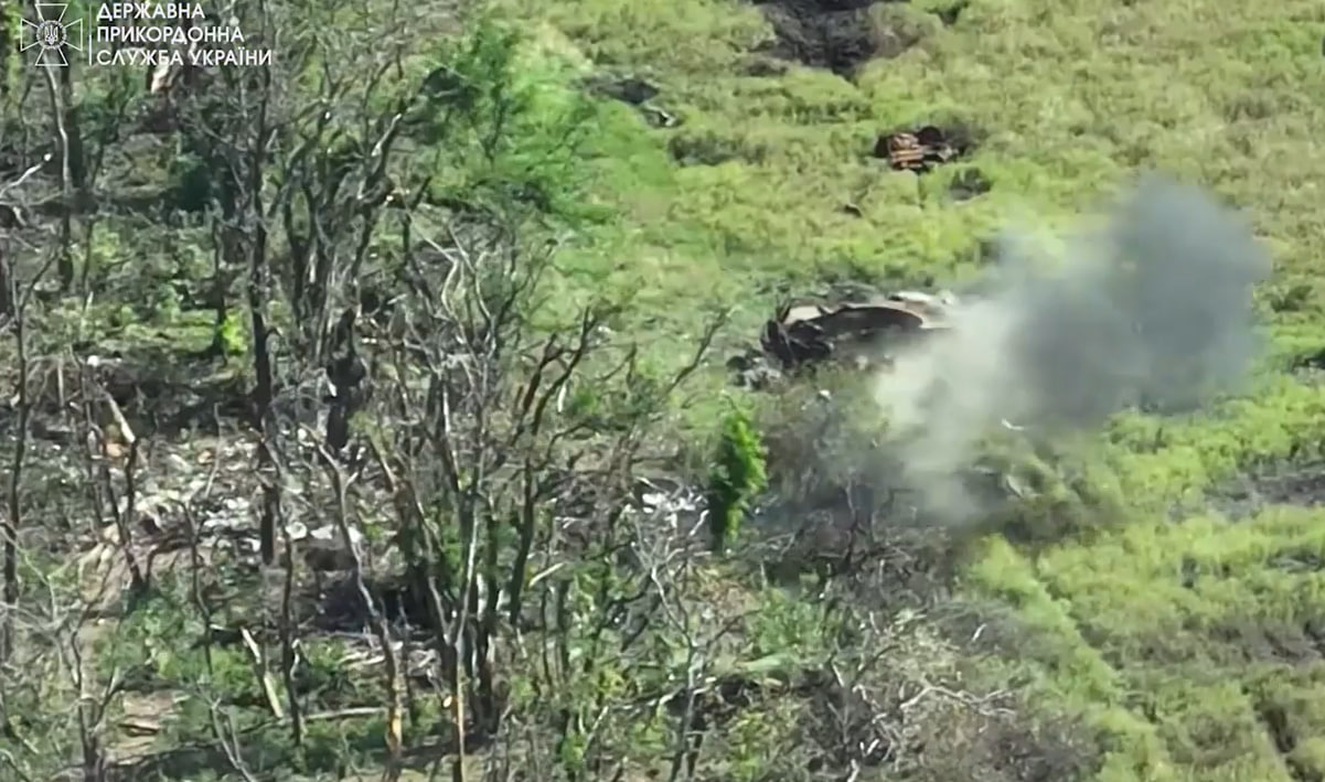 На Бахмутському напрямку дрони прикордонників скорегували артилерію ЗСУ (відео)