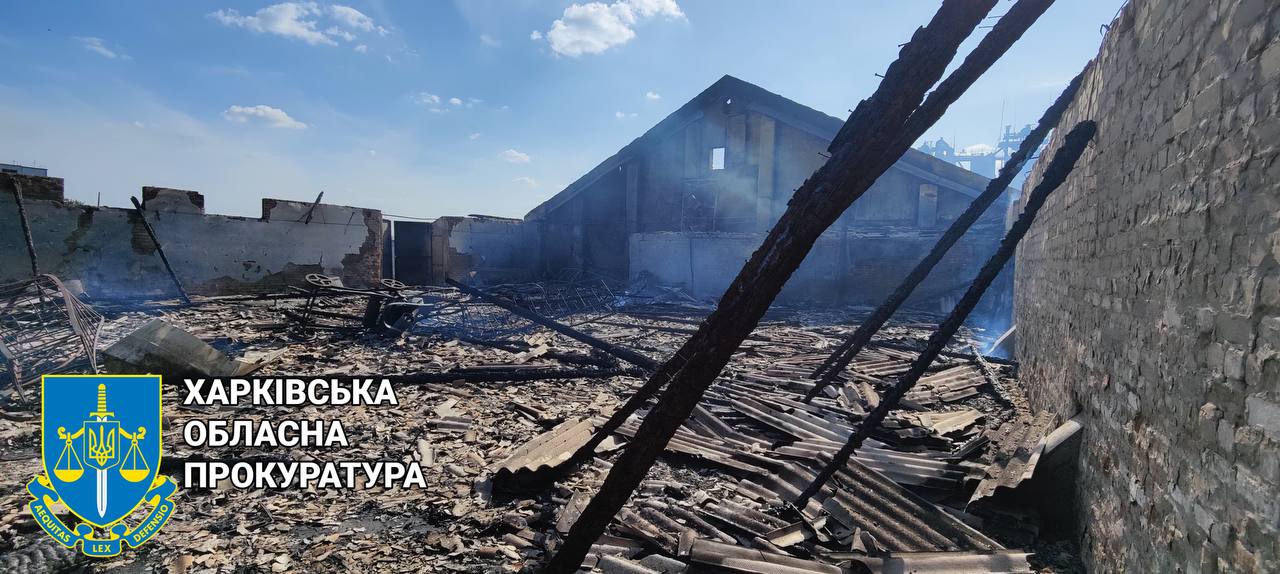 Окупанти обстріляли агропідприємство та будинки у Боровій на Харківщині