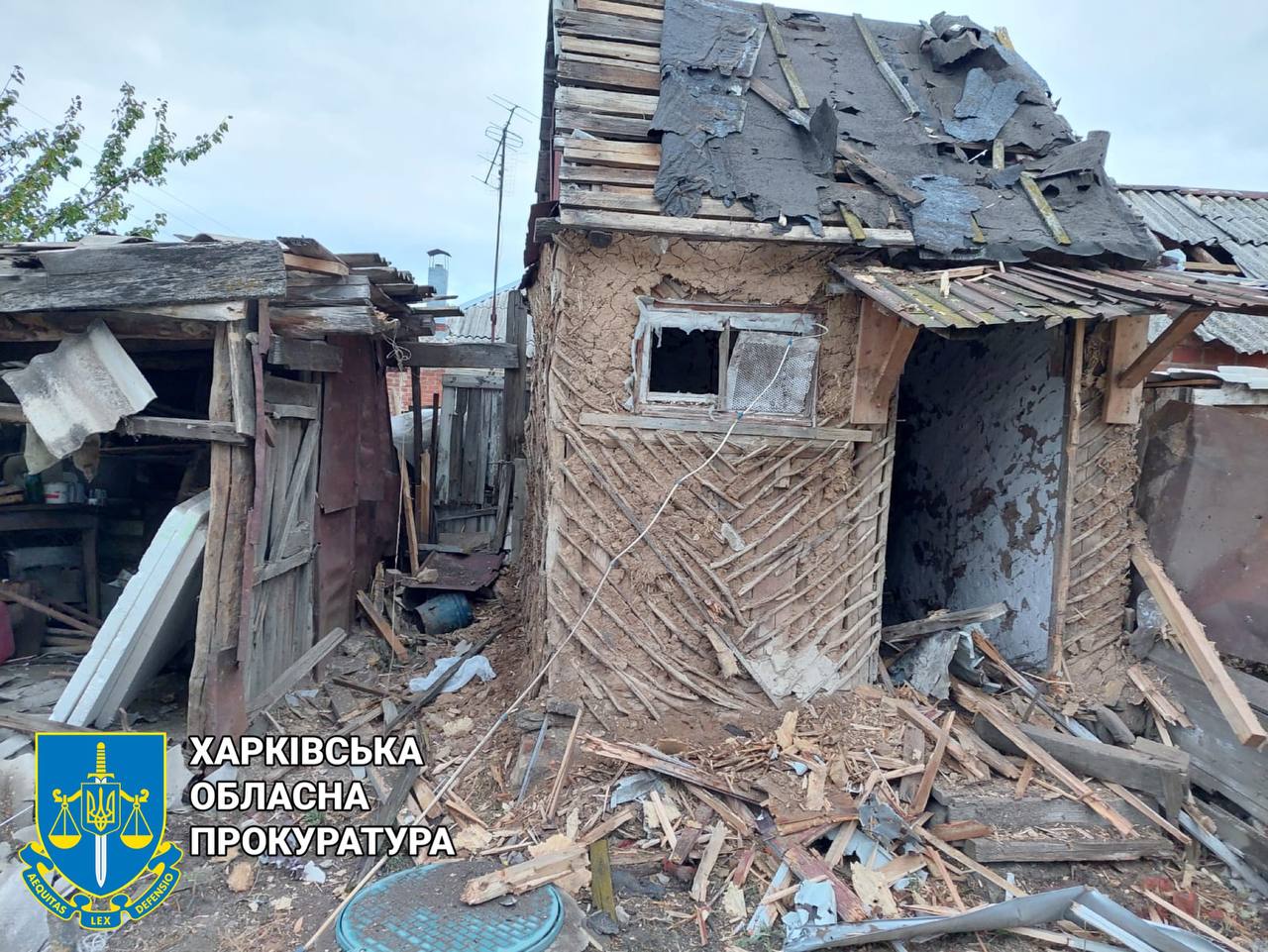 Окупанти обстріляли з авіації три населені пункти на Харківщині