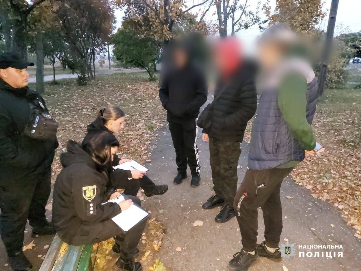 Малолітні дегустатори алкоголю затримані на Харківщині