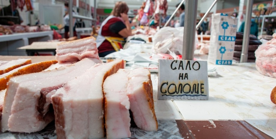 Заборонити їсти свине м’ясо й сало та створити «Священну Русь» : позов до суду