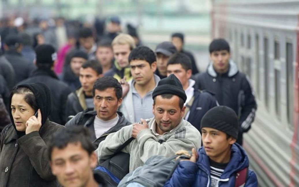100 тисяч мігрантів з Азії прибули на окуповані території