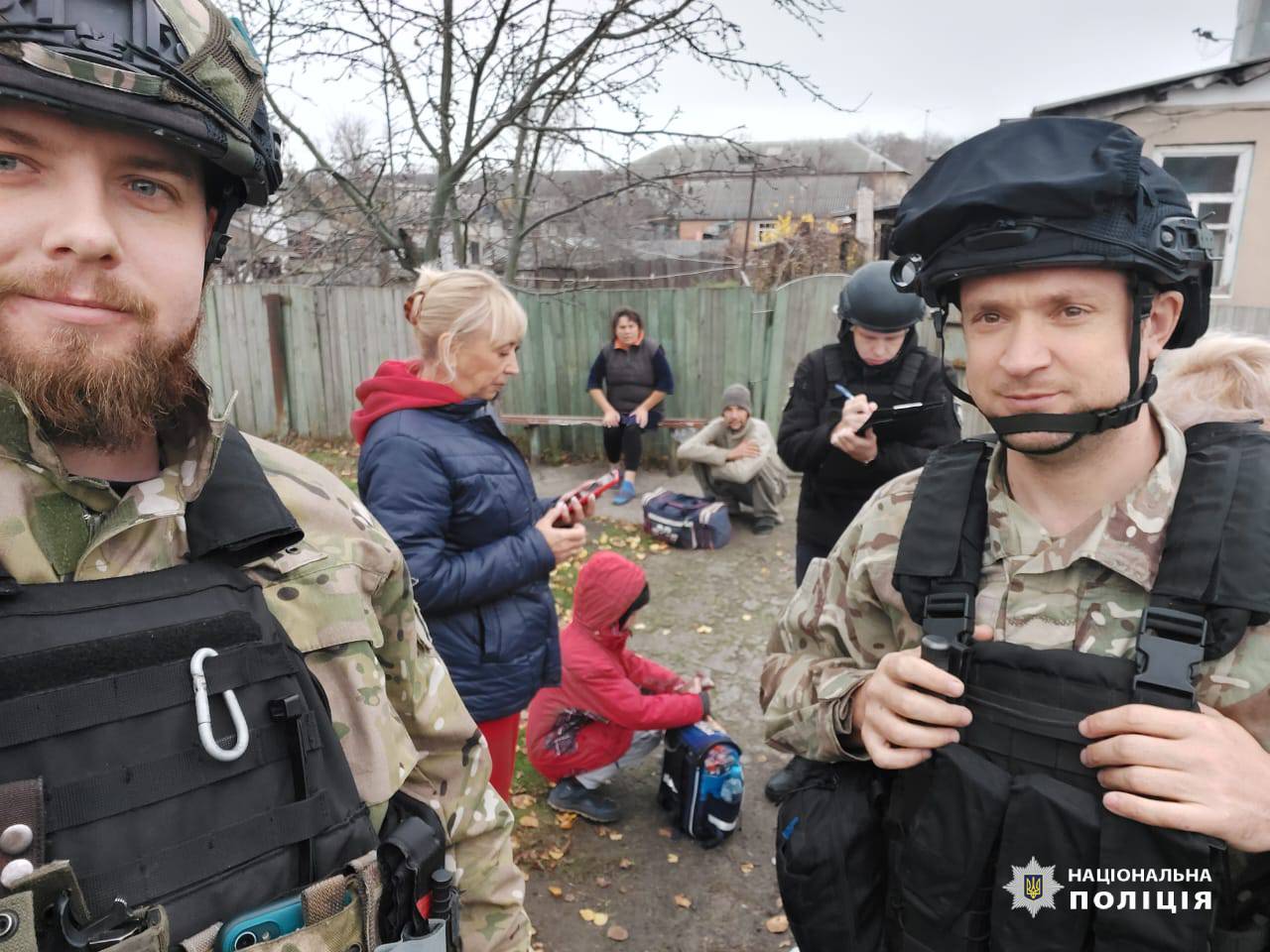 Поліція евакуювала 19 дітей з небезпечних районів Харківщини