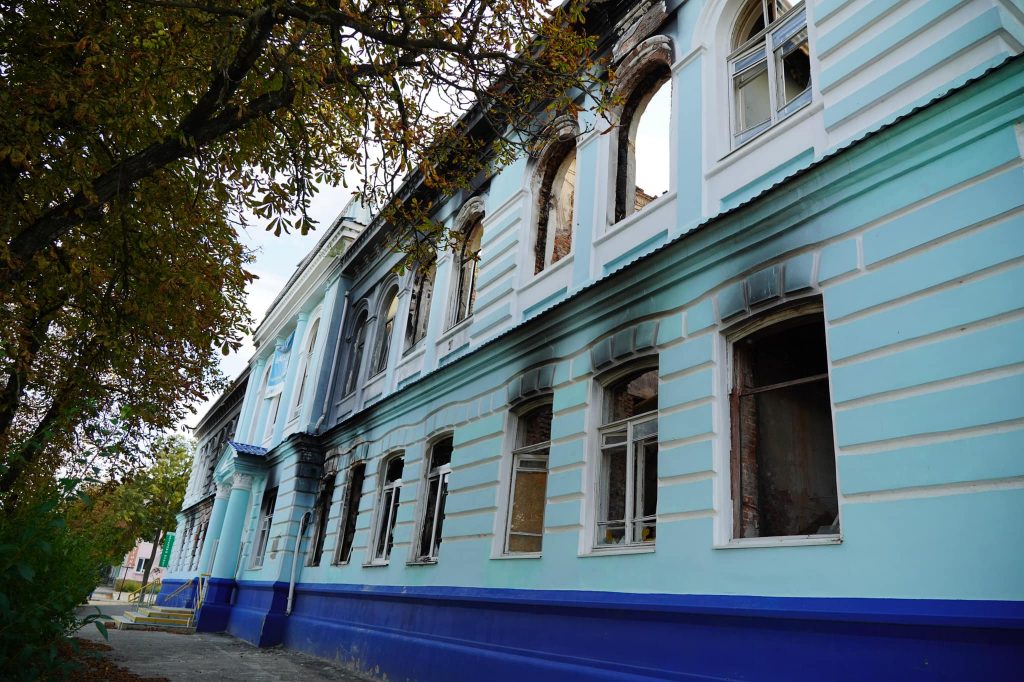Готові працювати відразу після Перемоги: як під час окупації рятували музей на Харківщині